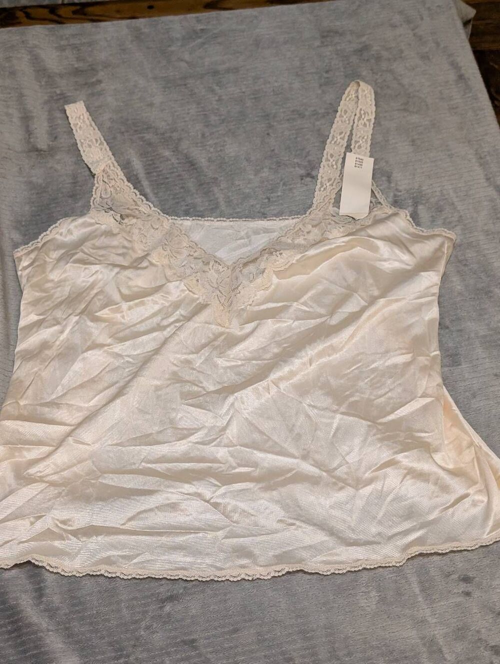 NWT VINTAGE MAIDENFORM Womens Camisole Something Special Beige Lace Lingerie 40